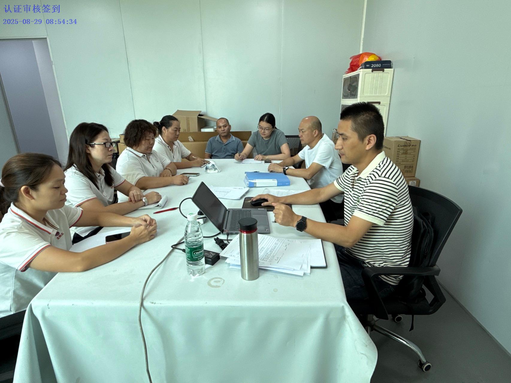 惠州化妆刷生产企业成功获得ISO9001质量管理体系认证